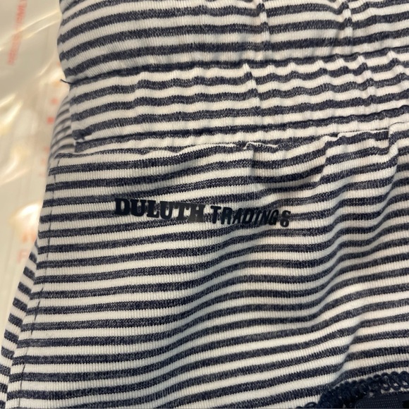 NWOT Duluth Trading Tennis Skirt Navy/White Size M tennis, golf, hiking - Picture 6 of 7